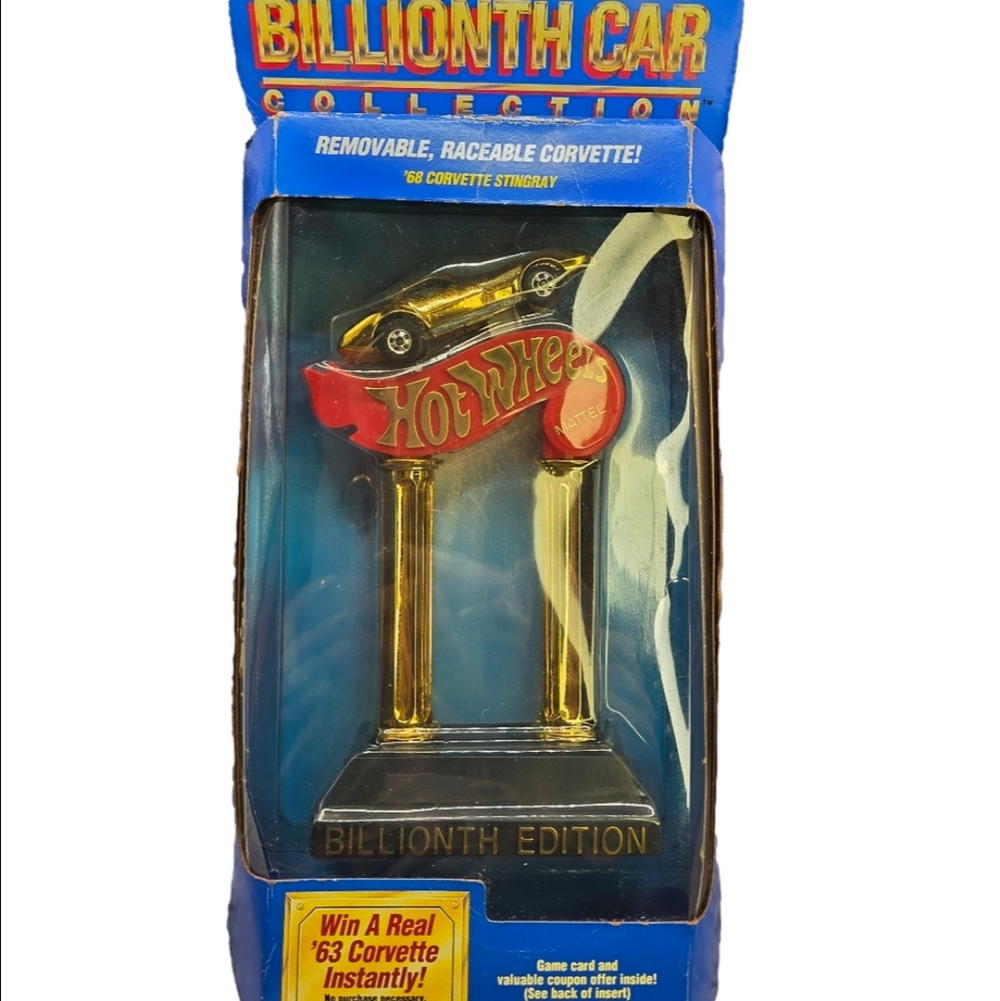 Mattel Hot Wheels 1968 Corvette Stingray Gold Trophy